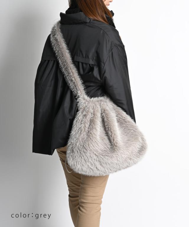 巾着ファーショルダーバッグ