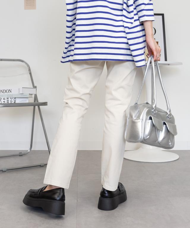 スキニーパンツ