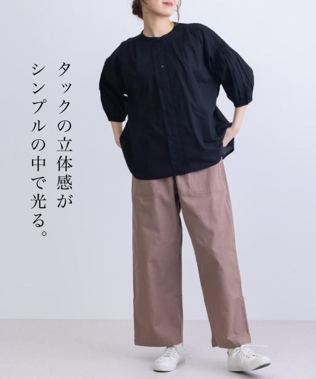 飾りすぎない美しさは、こんな一枚から。タック7分袖ブラウス