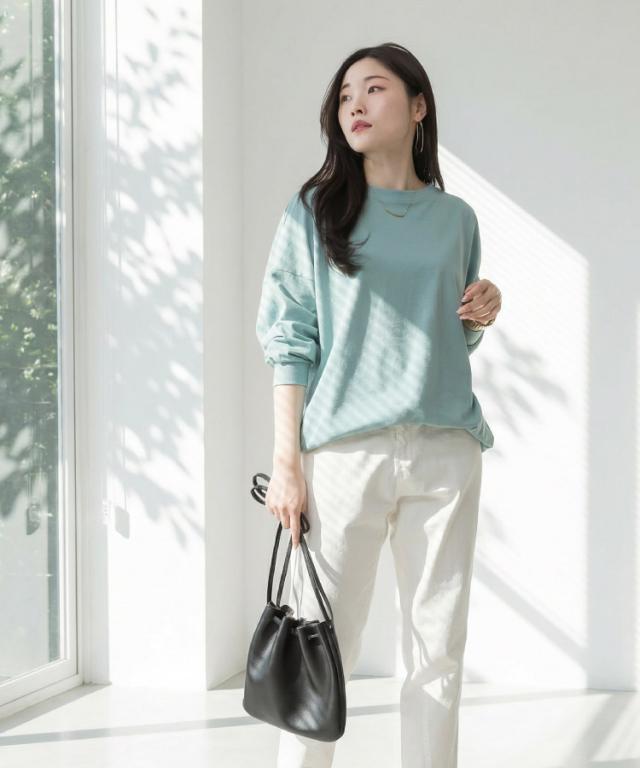 コットンゆったりロングスリーブカットソー