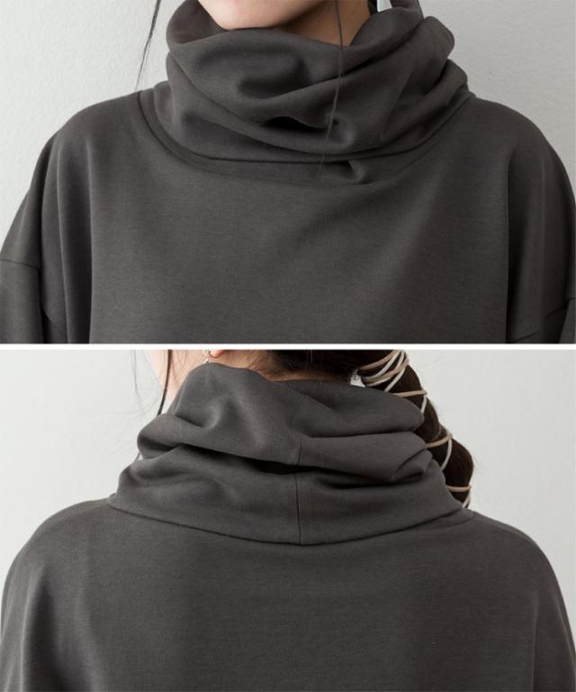 ワイドハイネックスムースプルオーバー