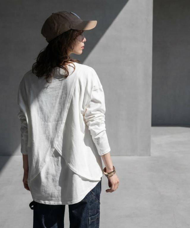 バックダブル長袖Tシャツ