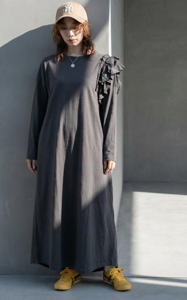 片袖フリルワンピース