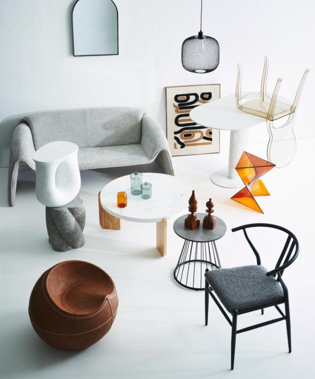 座れるオブジェを、お部屋にひとつ。スツール