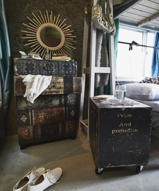 壁に飾る、太陽のアート。ウォールミラー