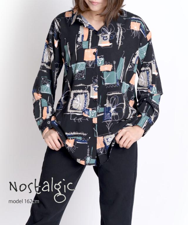 ノスタルジックに華やか。レトロ柄長袖シャツ