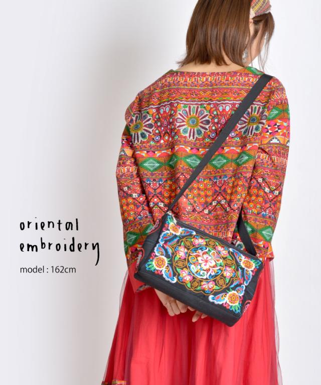 色鮮やかな本格刺繍◎パッと目を惹くショルダーバッグ
