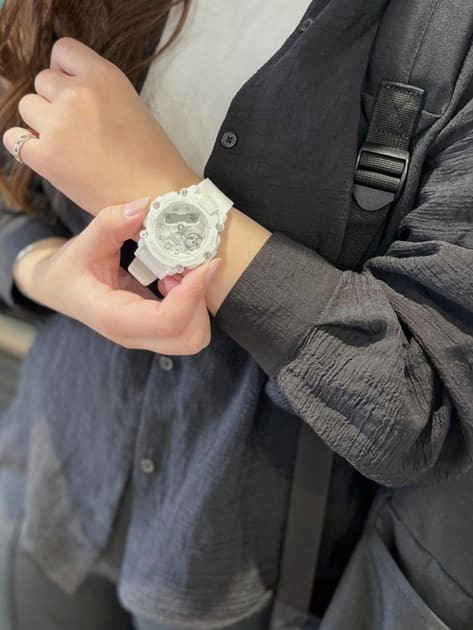 腕時計、アクセサリー メンズ腕時計 カシオの腕時計ジーショックGMA-S2200M-7AJFの通販