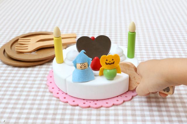 21正規激安 ウッディ プッティ はじめてのおままごと ケーキセット G05 1169 1セット ベビー玩具 赤ちゃんおもちゃ その他 21年春夏再販 Carlavista Com