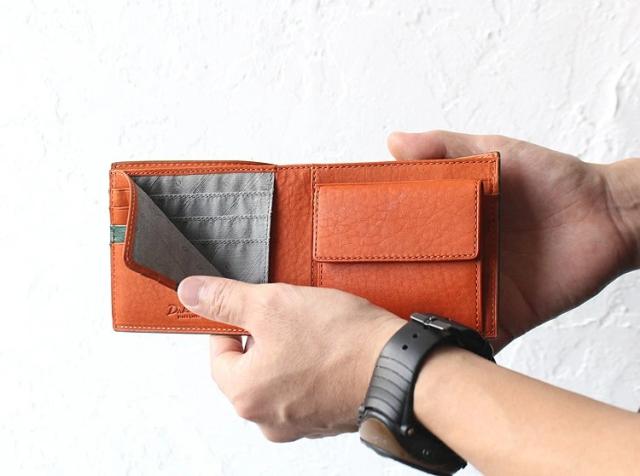 ダコタ ブラックレーベル グリップ フラップ式長財布 620110