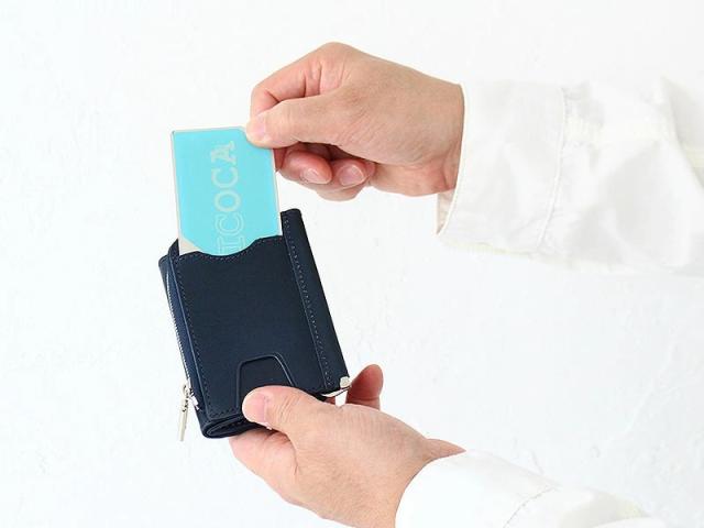 アッソブ レザーウォレット 081602 モデル