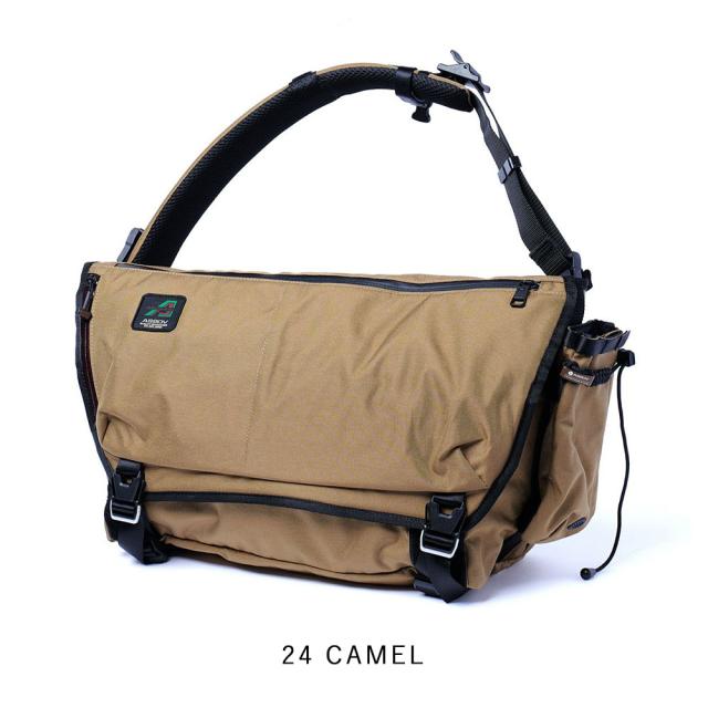 アッソブ メッセンジャーバッグ