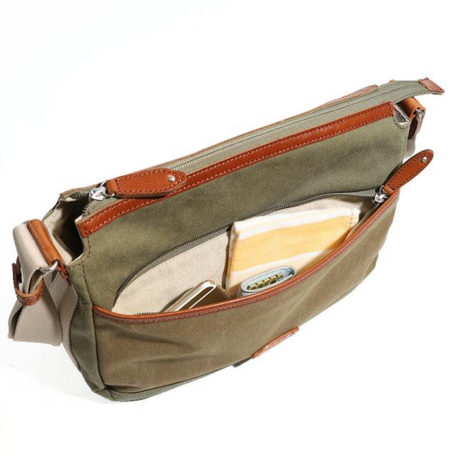 ダコタ ワールズ ショルダーバッグ 1531671