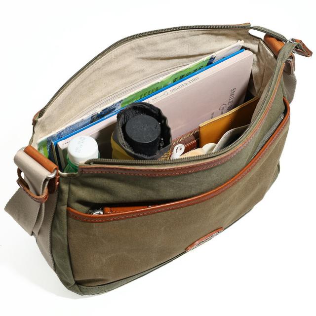 ダコタ ワールズ ショルダーバッグ 1531671