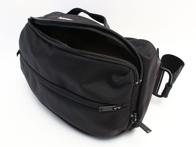 メインファスナー開き