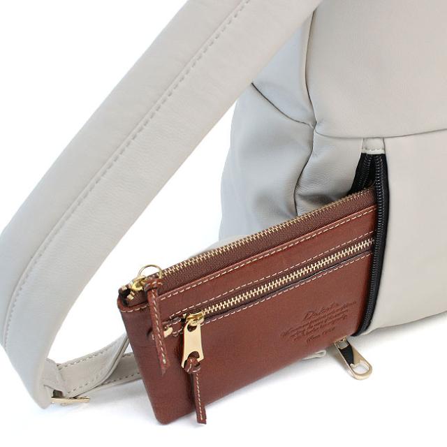 ツモリチサト ライトラム 羊革 レザーリュック 53441