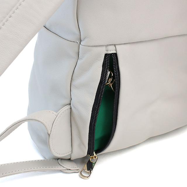 ツモリチサト ライトラム 羊革 レザーリュック 53441