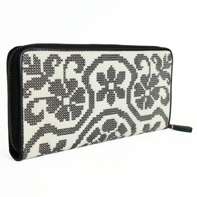 sybilla シビラ フガール ラウンドファスナー長財布 5470562