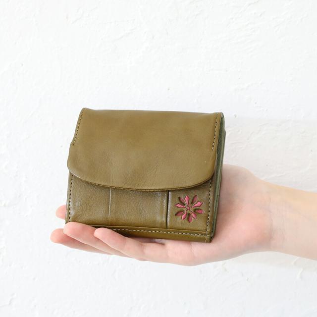 sybilla シビラ ラーナ 二つ折り財布 5471170