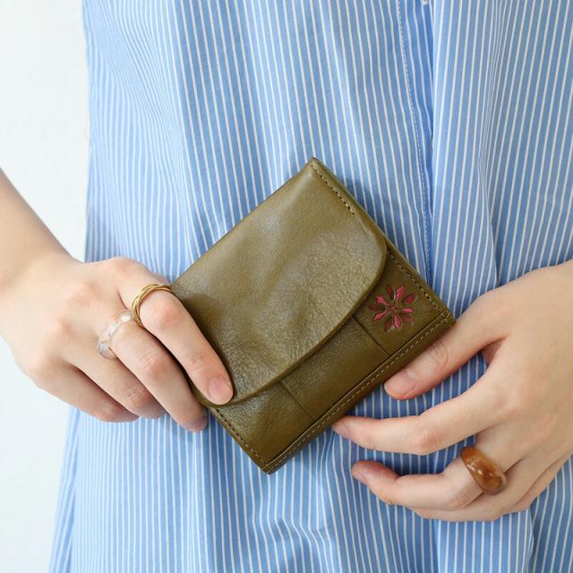 sybilla シビラ ラーナ 二つ折り財布 5471170