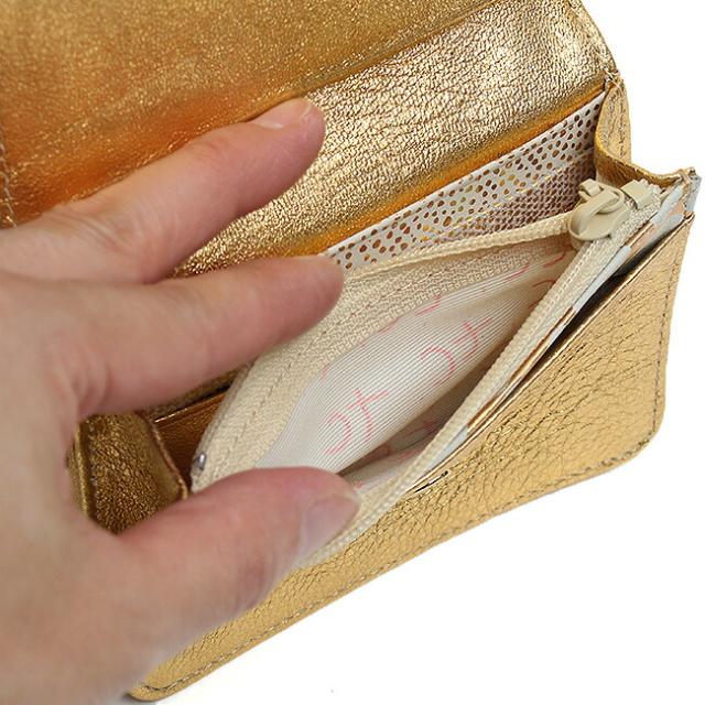 ツモリチサト マルチケース