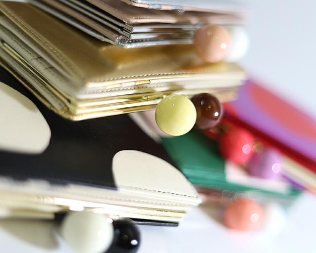 ツモリチサト キャリー ズームドット 二つ折り財布