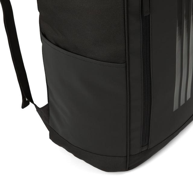 アディダス リュックサック ディティール