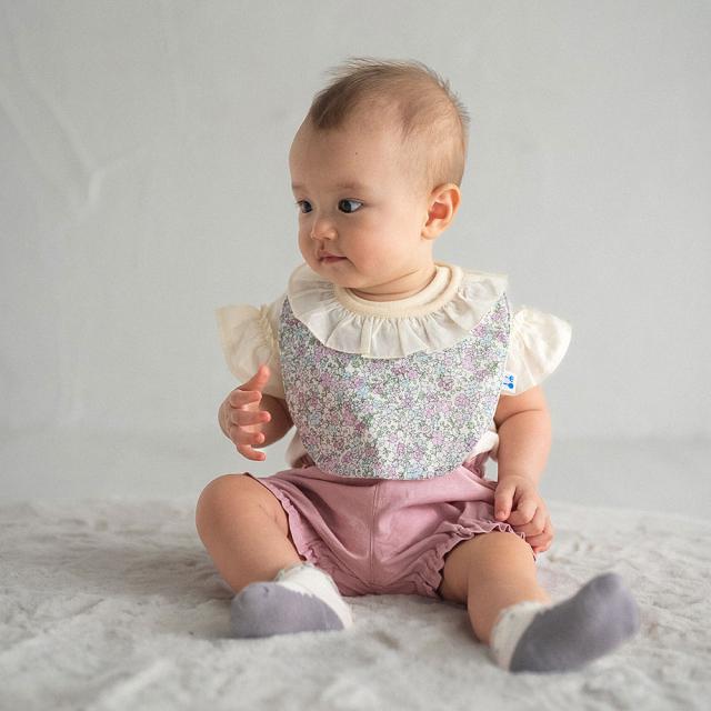 クリームシャンティ Creme Chantilly  スタイ＆ソックスのセット 642035