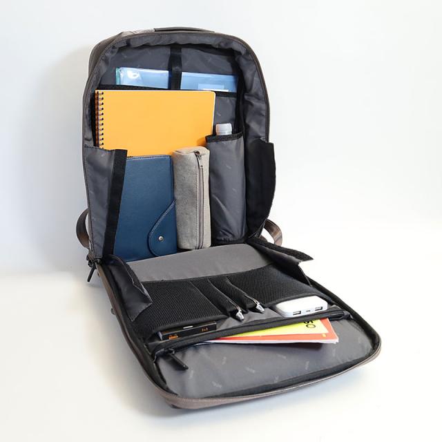 エース ガジェタブルR ビジネスリュック 