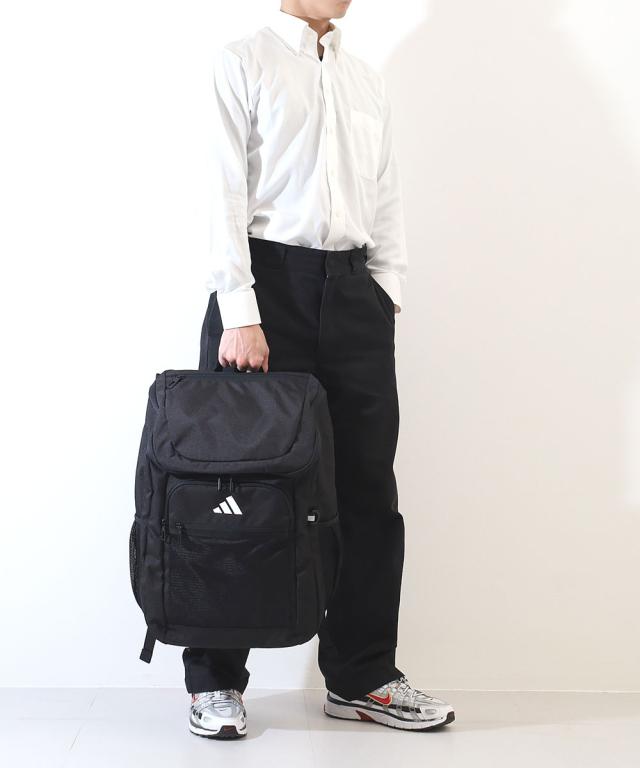 アディダス リュックサック モデル