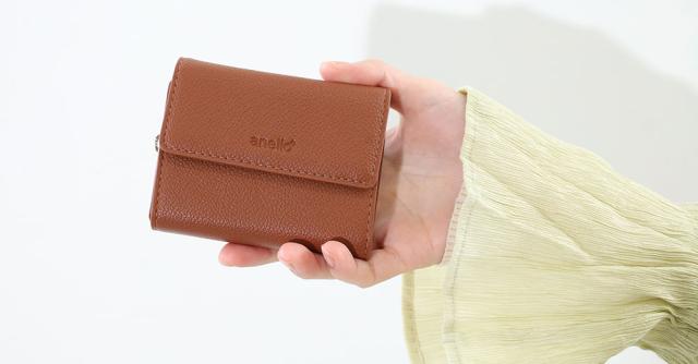 anello アネロ 三つ折り財布 