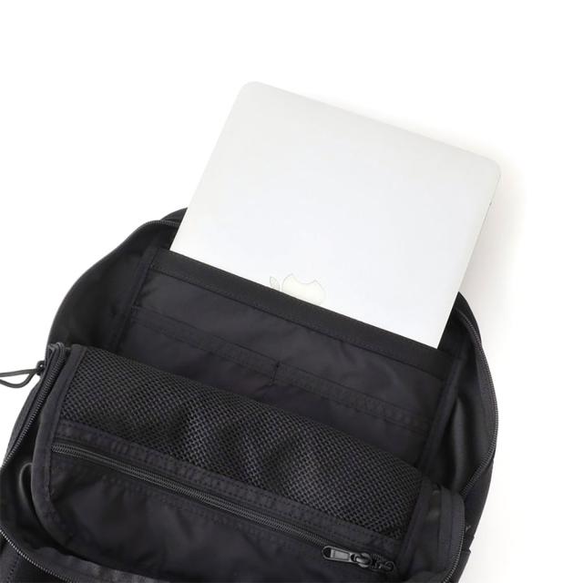 ブリーフィング バックパック