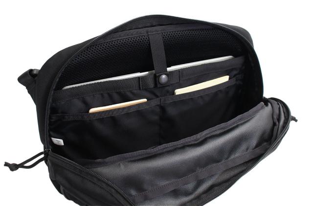 BRIEFING ショルダーバッグ BS BOX SHOULDER M AG bra241l41 ブリーフィング