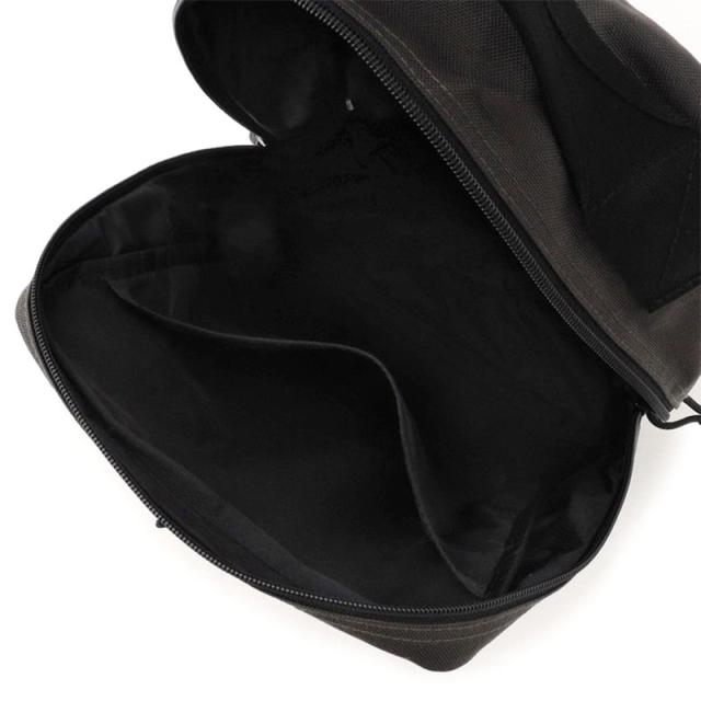 ブリーフィング サンデー コーチ　マルチバッグ brg223ea8