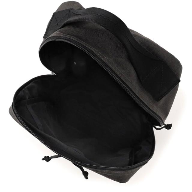 ブリーフィング サンデー コーチ マルチバッグ brg223ea8