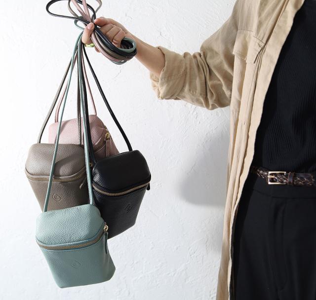 クレドラン スー マルチポシェット cl3634