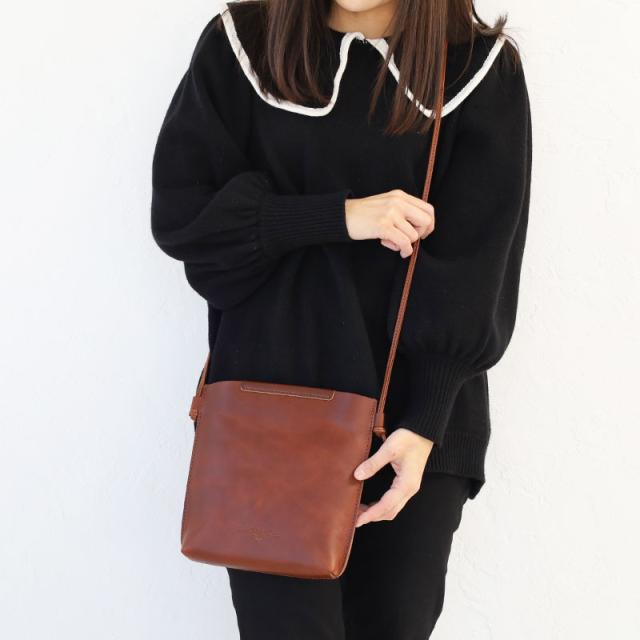 シーガルシップ オイルレザー ミニショルダーバッグ cmak1031