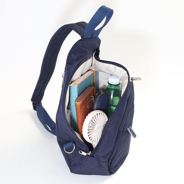 MOIST A5クロスボディ サコッシュ / anello GRANDE