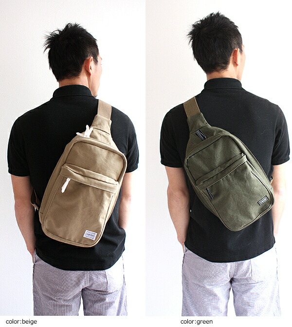 ポーター ビートの素材はそのままに、扱いやすいボディバッグに仕上がっています