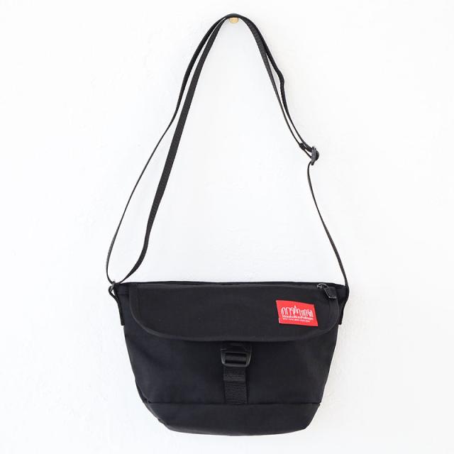 Manhattan Portage Nylon Messenger Bag Flap Zipper Pocket マンハッタンポーテージ メッセンジャーバッグ