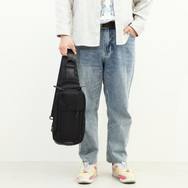 マンハッタンポーテージ ブラックレーベル ベルト パークウェイ ツイル スリング クロス ボディ バッグ mp1922twlbl