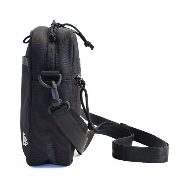 NEW ERA square shoulder pouch スクエア ショルダーポーチ 1.5L