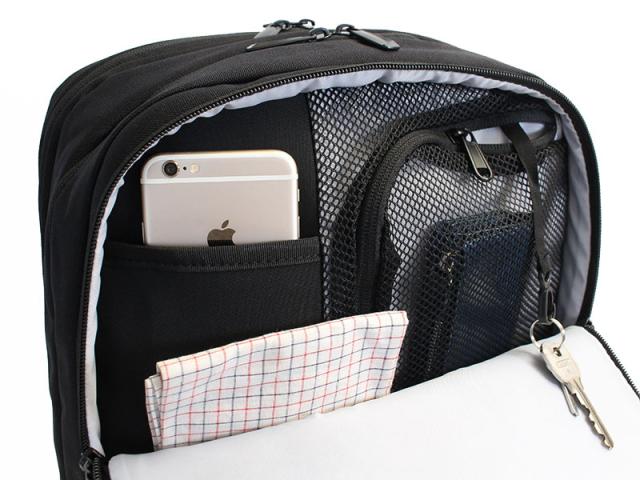 ポイント10% コールマン アウトビズバックパック ビジネスバッグ