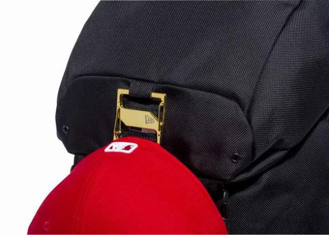 ニューエラ ラックサック 35L