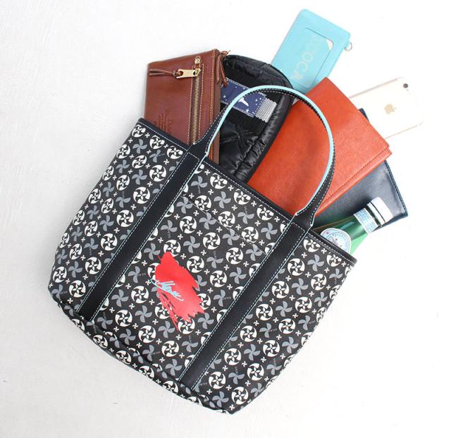 シルナ ミナコロ SILNA MINACOLO メメッシュショルダーポーチ