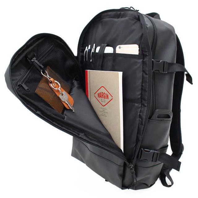 ニューエラ スマートパックTPU 28L