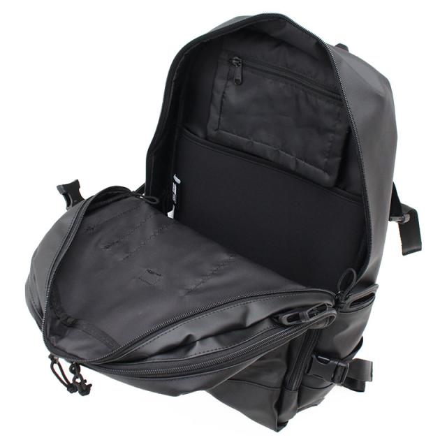 ニューエラ スマートパックTPU 28L