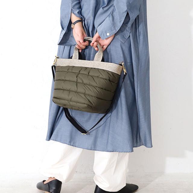 VIOLA d'ORO ヴィオラドーロ ナイロン キルティング 2wayトート v-2037 イメージ