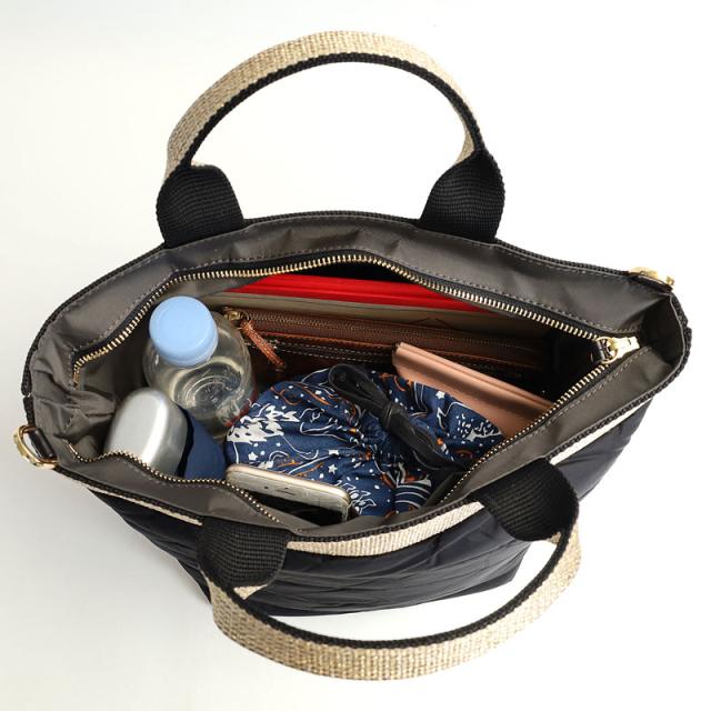 VIOLA d'ORO ヴィオラドーロ ナイロン キルティング 2wayトート v-2037