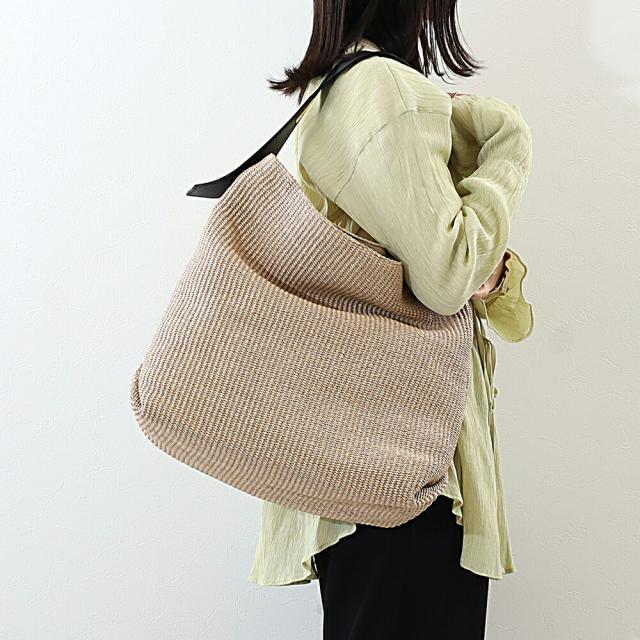 VIOLA d'ORO ヴィオラドーロ ワンショルダーバッグ v-8745